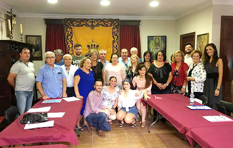 Clausura de la escuela de saetas con un recital de los 23 alumnos