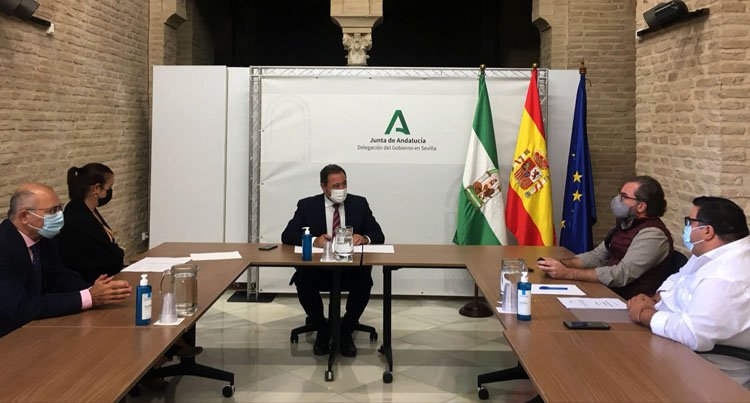 La asociación taurina ‘Curro Guillén’ de Utrera llama a la puerta de la Junta para convertir su certamen de tentaderos en un referente