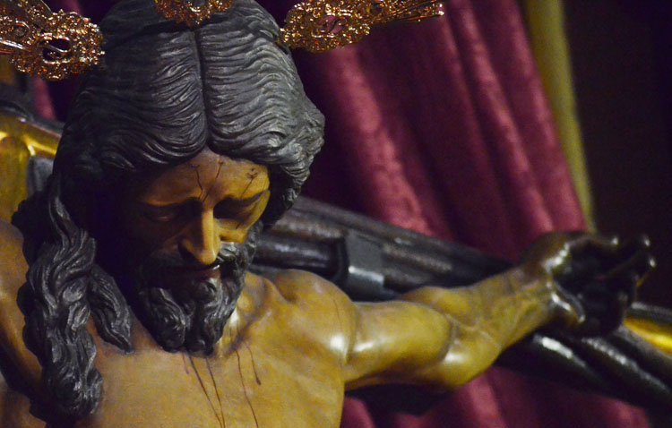 Vía crucis y cultos en honor al Cristo del Amor