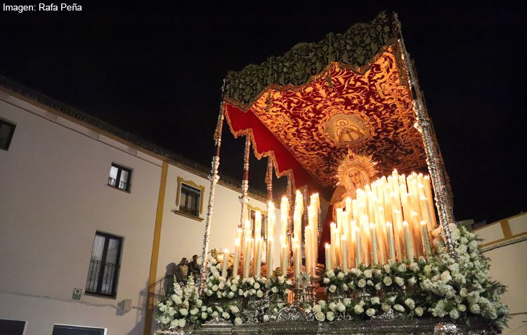 Los Estudiantes regalaron a los utreranos un Martes Santo perfecto [GALERÍA FOTOGRÁFICA Y AUDIO]
