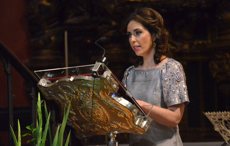 Una exaltación profunda de una cristiana comprometida anuncia la fiesta del Santísimo Sacramento