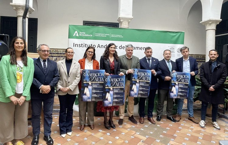 Utrera, Málaga, Écija y Mairena del Alcor exaltarán juntas a la saeta en la parroquia de Santiago el Mayor