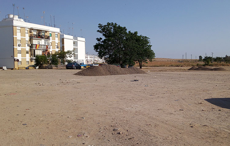 El Ayuntamiento de Utrera prepara una actuación vital para acabar con el histórico problema de la explanada del Matadero