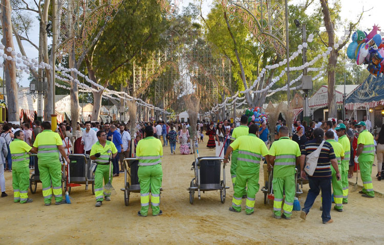 La feria de Utrera genera un 6,5% más de basura que en 2017 y el reciclaje del vidrio se dispara un 17,35%