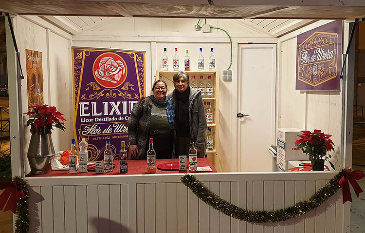 «Flor de Utrera» destina a la campaña «Un juguete para todos» los beneficios obtenidos en el poblado navideño