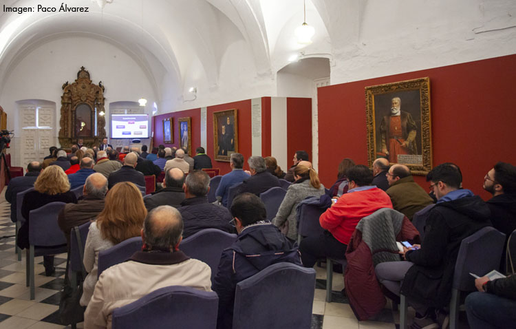 La liturgia de la eucaristía y el sacramento de la confirmación, en el curso de formación del Consejo de Hermandades de Utrera