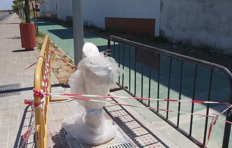 Agua para calmar la sed en la ‘ruta del colesterol’ de Utrera