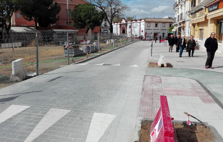 Pío XII reabre al tráfico con cambios en las calles Las Mujeres y Álvarez Hazañas