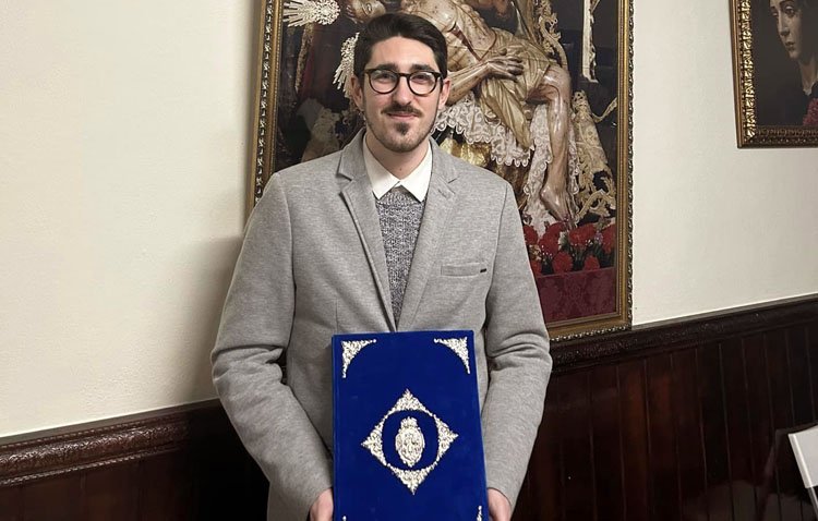 El joven Gonzalo García Cuevas pregonará la Semana Santa de la Quinta Angustia el domingo en la parroquia de Santa María