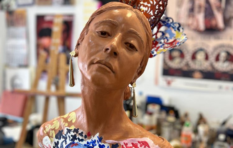 El artista utrerano Gonzalo Quesada da el salto internacional con sus obras