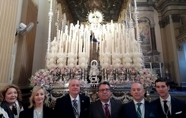 El ‘corazón’ de Utrera, un año más en las calles de Sevilla
