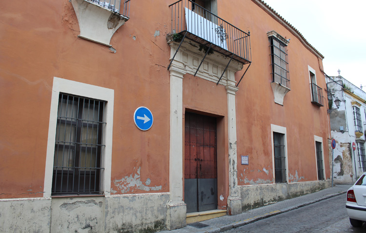 Un grupo de empresarios de Utrera abrirá un hotel en la calle San Fernando