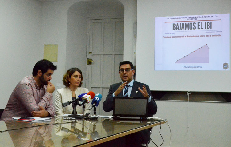 El gobierno anuncia una bajada de hasta el 2,7% del IBI en 2016