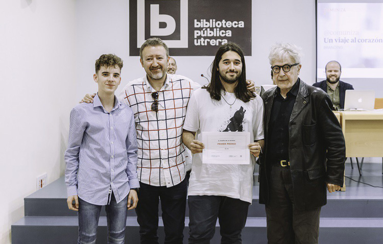 Los alumnos del instituto José María Infantes diseñan un nuevo envoltorio para los mostachones