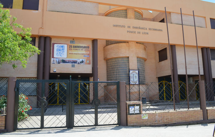 El instituto Ponce de León ofrece dos módulos formativos gratuitos de escaparatismo comercial y de organización de almacenes