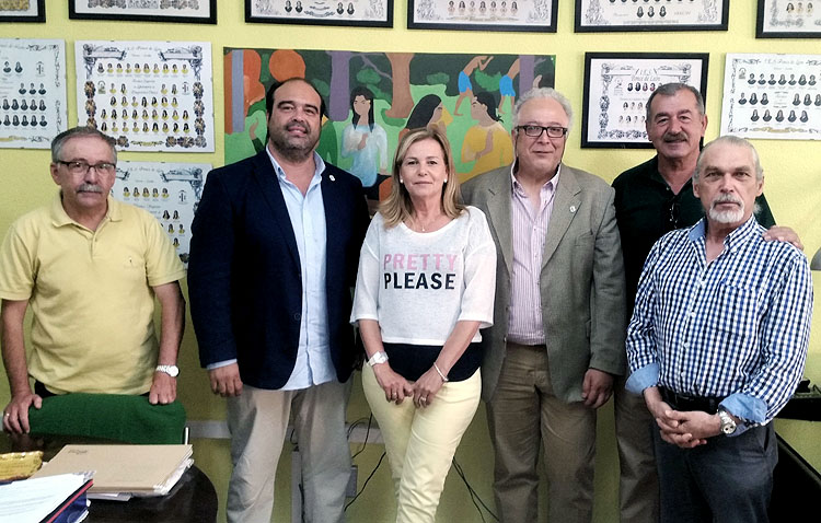 Un repaso por la vida de los Ponce de León en las bodas de plata del instituto utrerano (AUDIO)