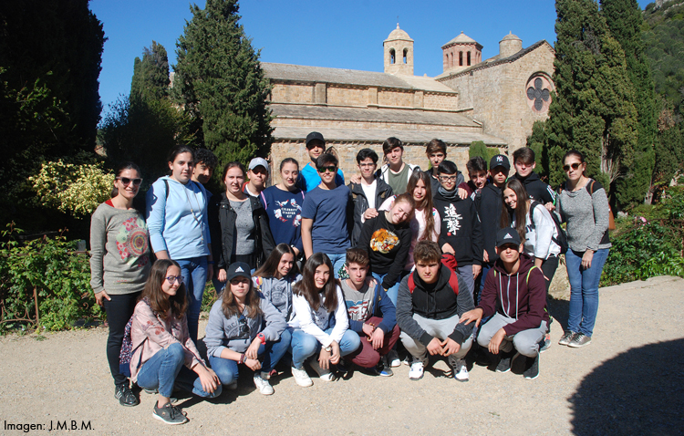 Alumnos bilingües del instituto Virgen de Consolación viajan por el sur de Francia en autobús