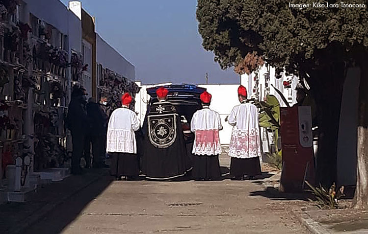 El brote en la iglesia palmariana, origen de las duras restricciones en El Palmar de Troya pese a no existir relación con la secta
