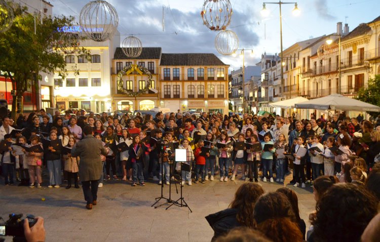 La Escolanía de Utrera, protagonista de un concierto navideño en el santuario de los Gitanos de Sevilla