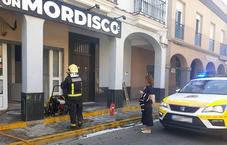 Registrado un incendio en una freiduría de la avenida Juan XXIII
