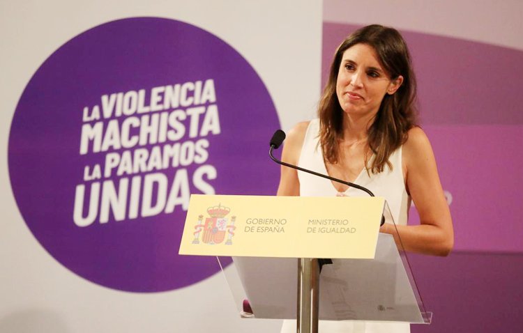 Irene Montero pide «máxima alerta» a las instituciones y a la sociedad tras el asesinato de Erica Vanessa en Utrera