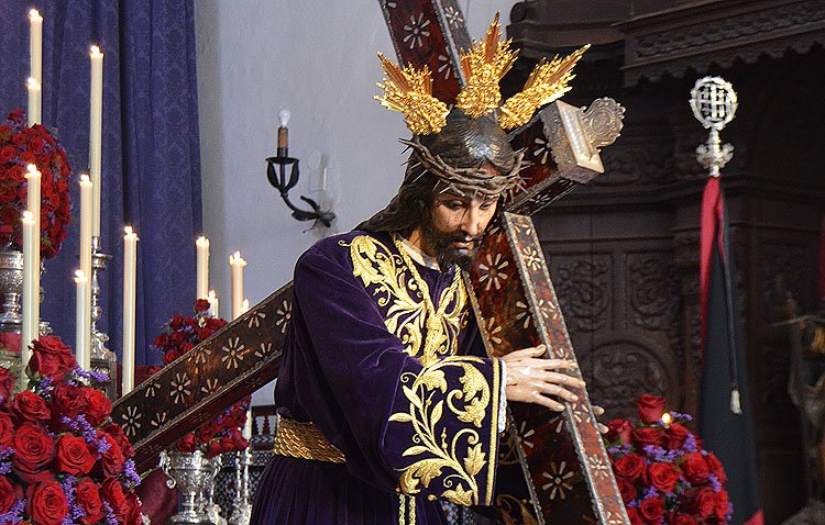 Jesús Nazareno protagoniza este lunes el vía crucis del Consejo de Hermandades de Utrera