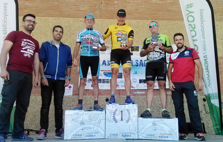 Nuevo pódium para el ciclista del «Jip Carbono» Rafael Marín