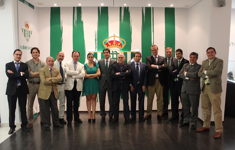Pepe Montoro, reelegido consejero del Real Betis