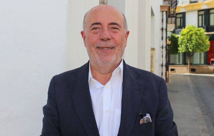 Fallece el notario y concejal de Cultura de Utrera, José Montoro Pizarro