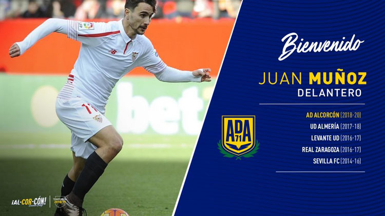 El futbolista utrerano Juan Muñoz ficha por el Alcorcón para las próximas dos temporadas