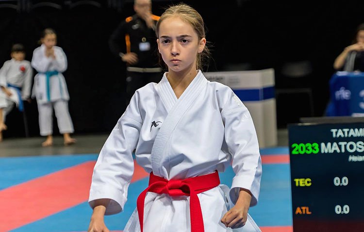 La utrerana Lola Matos, representante de España en el campeonato de Europa de kárate