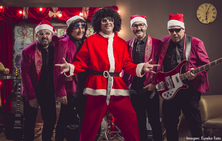 Los Mickis felicitan la Navidad a todos los utreranos con un simpático villancico (VÍDEO)