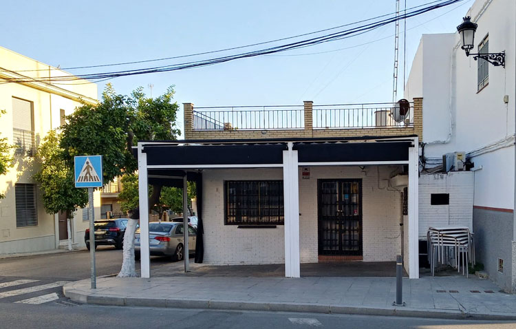 «Cerrar los bares durante una semana trae consigo pérdidas importantes, pero lo asumimos por el bien de todos»
