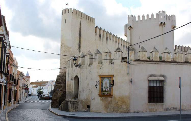 Patrimonio da luz verde a la restauración de las murallas del castillo de Los Molares