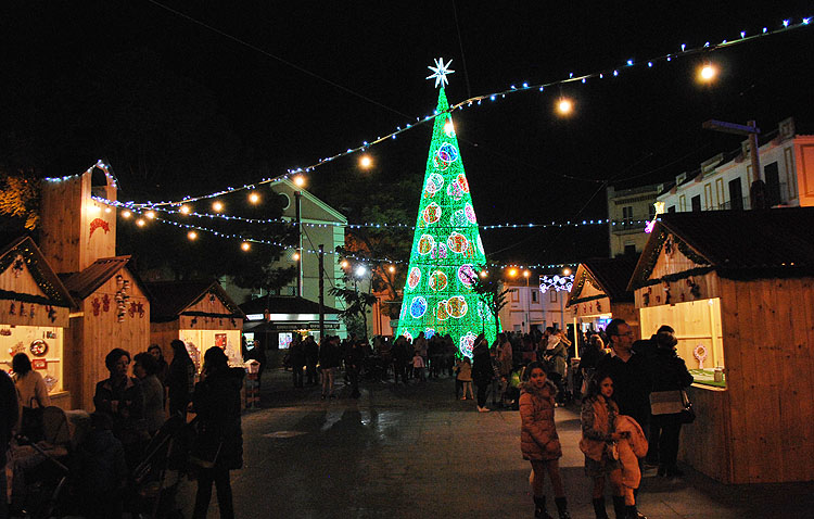 Utrera enciende su Navidad (IMÁGENES)