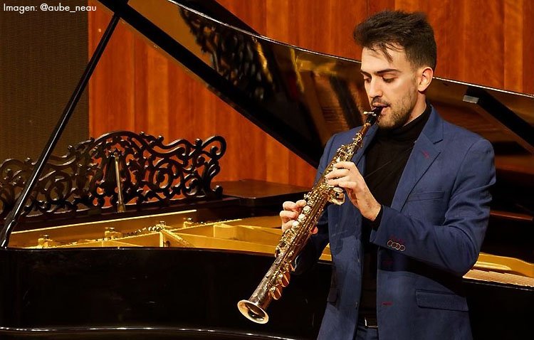 El saxofonista utrerano Luis González grabará un disco gracias al premio de interpretación musical concedido en París