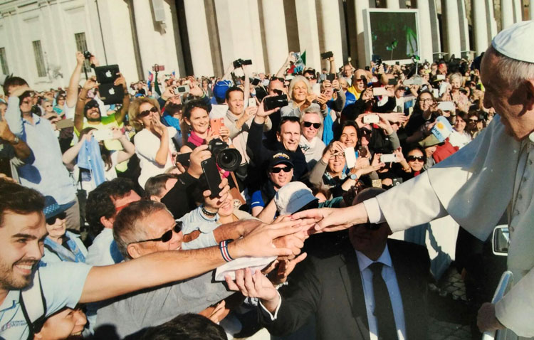 Un utrerano frente al Papa Francisco (VÍDEO)