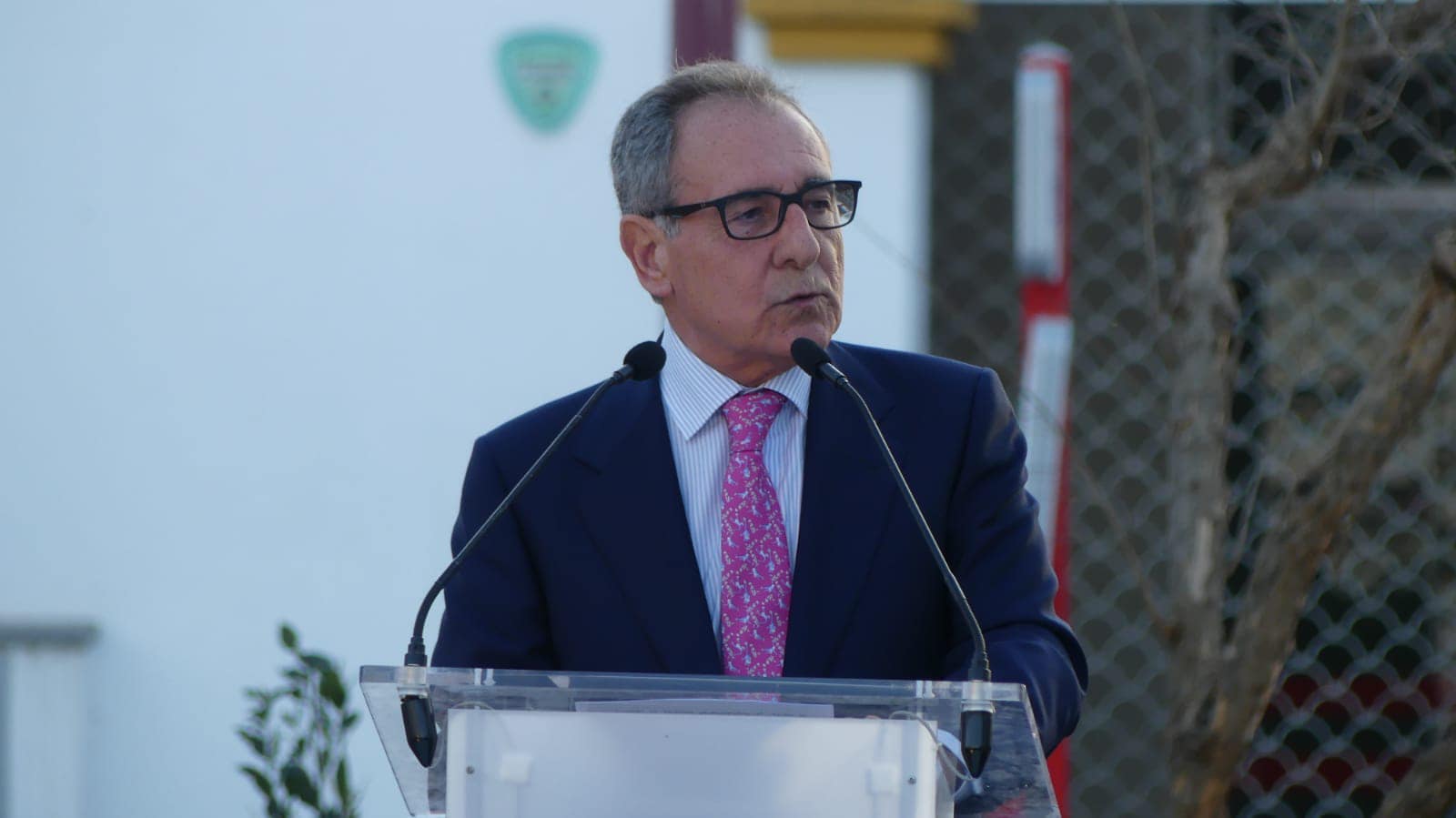 El periodista Manuel Martín Martín ofrece en Pamplona una conferencia sobre Fernanda de Utrera