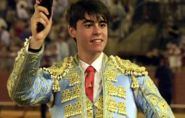 Manuel Troncoso, de la escuela taurina ‘Curro Guillén’ de Utrera, tercero en la final de promoción