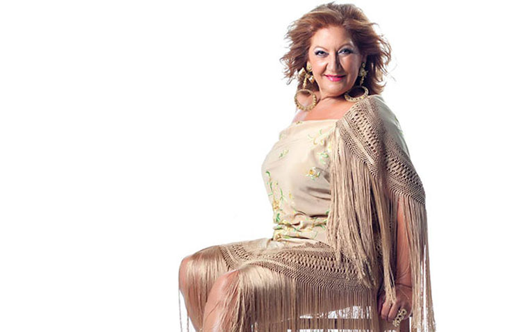 María de la Colina y la orquesta Elegidos, protagonistas en la caseta municipal