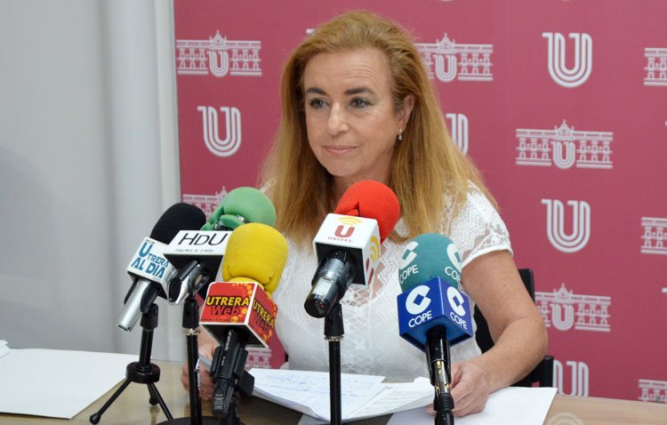 El Ayuntamiento de Utrera promete reducir a «tres meses» el plazo de tramitación de las licencias urbanísticas