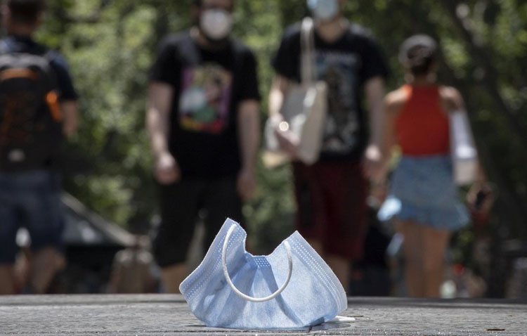 ¿Cómo vive Utrera sus primeros días sin mascarillas en la calle? [AUDIO]