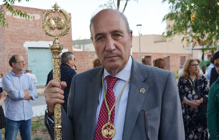 Miguel Arciniega, reelegido hermano mayor de los Aceituneros con el 99% de los votos