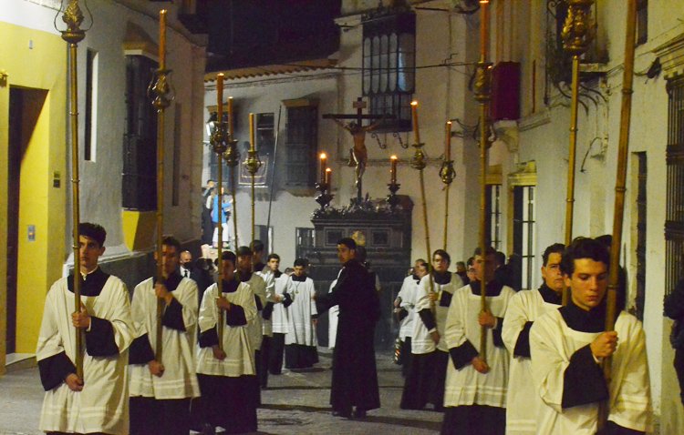 ‘Semana Santa en la Campiña’ recibe a la hermandad de los Milagros y los consejos de una fisioterapeuta [AUDIO]