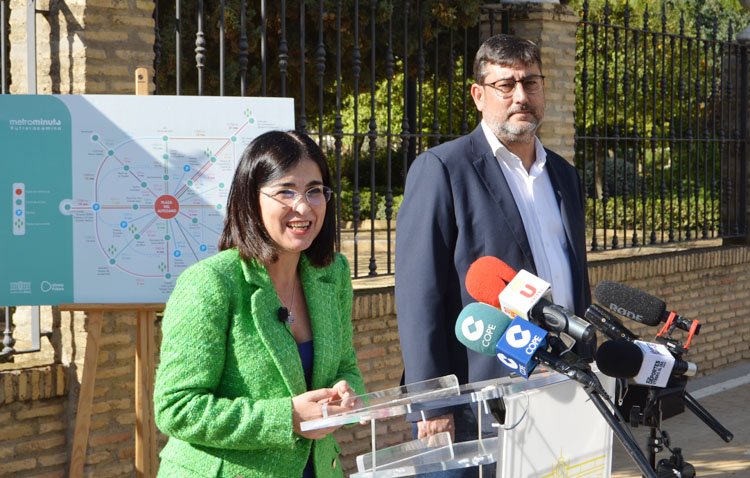 La ministra de Sanidad y el alcalde defienden en Utrera la importancia del diseño de las ciudades en la mejora de la salud