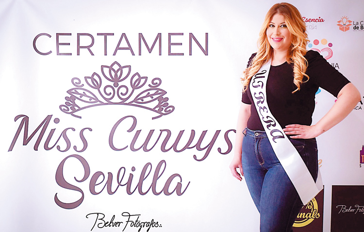 La utrerana Sandra Segovia, en el certamen de belleza «Miss Curvys Sevilla»