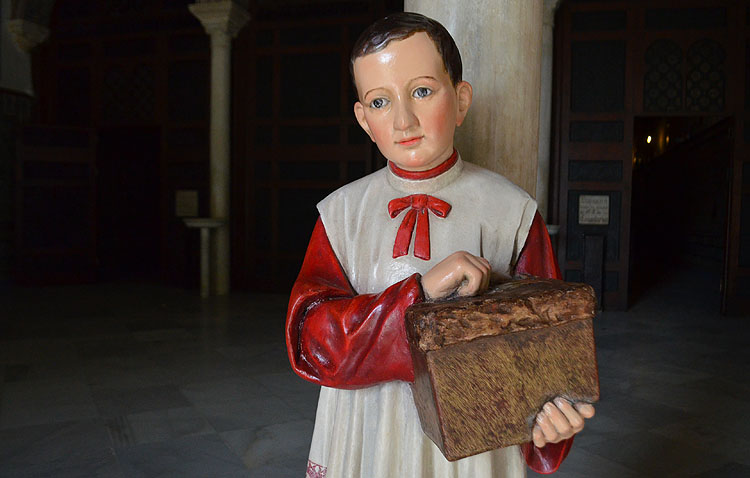 El monaguillo de Consolación, un testigo paciente de la historia de Utrera a lo largo de más de cien años