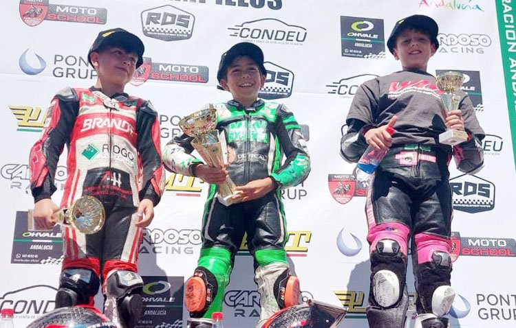 El piloto utrerano Álvaro Chichurri consigue su primera victoria en la categoría Mini GP 110