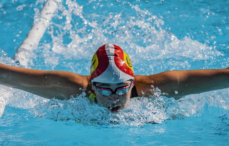 La natación vuelve a la preferia de Utrera con el tradicional trofeo en la piscina de Consolación