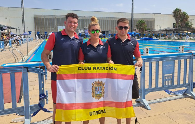 Buenos resultados para los utreranos en el campeonato de Andalucía absoluto júnior Open de Verano de natación